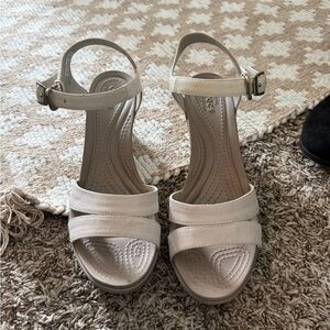 Tan Croc Wedges